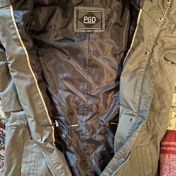 Women's rain ☔️ Jacket - Picture 3 of 4